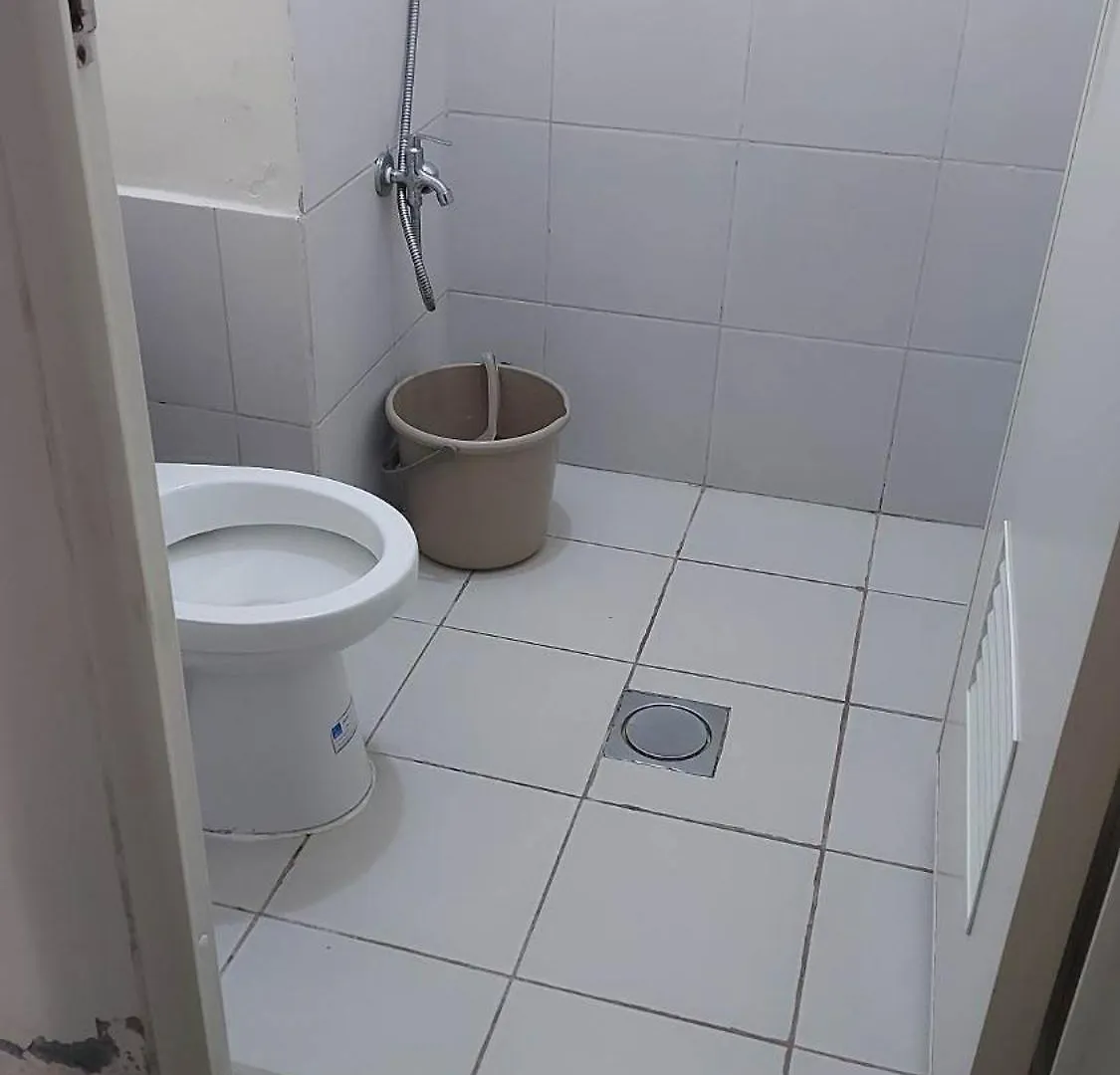 Zafreen Staycation/Condotel Mandaluyong Hotel